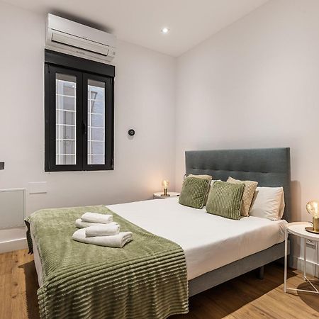 Waou Essence I Anton Martin Apartment มาดริด ภายนอก รูปภาพ